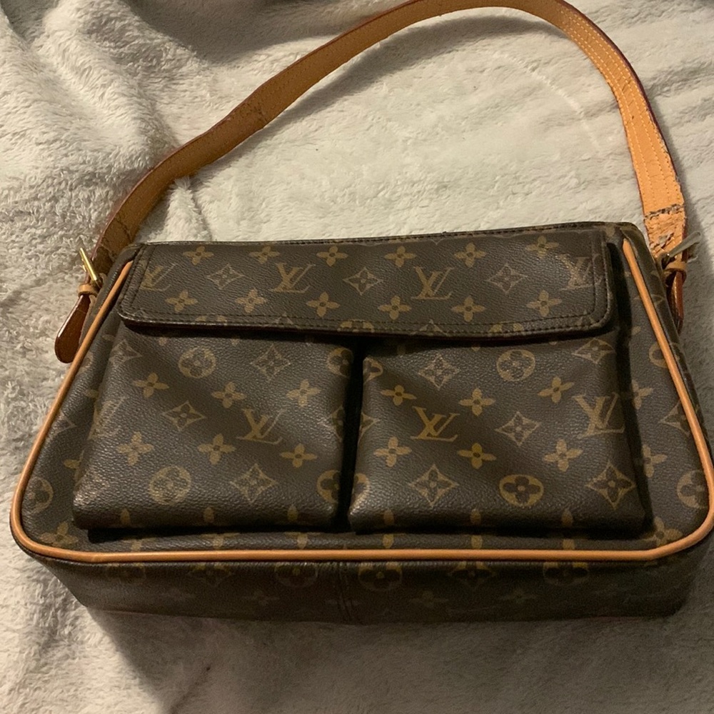 Adorable Inspired Bag!